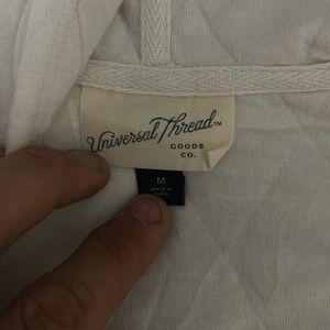 Universal thread white hoodie